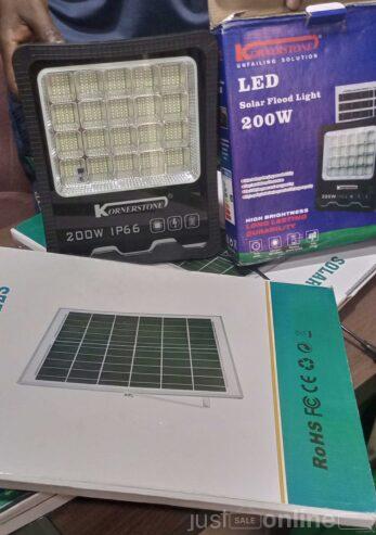 200watt solar flood light