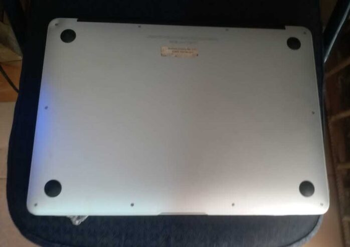 Macbook Air for sale in ikeja