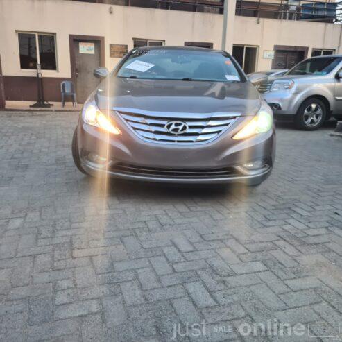 HYUNDAI SONATA SPORT – 2012