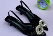 Low heel sandals