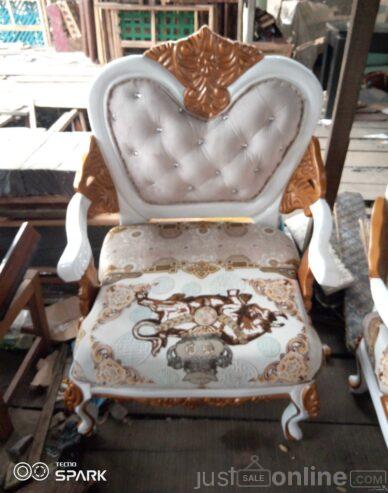 Kings Royal sofa for sell at ikorodu