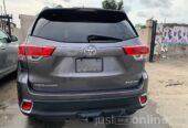 Toyota Highlander for sale in Surulere