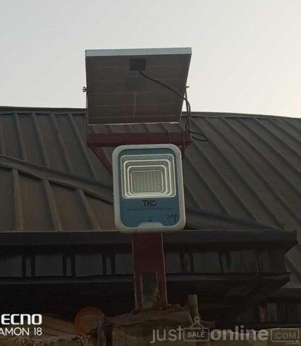 150watt solar flood light