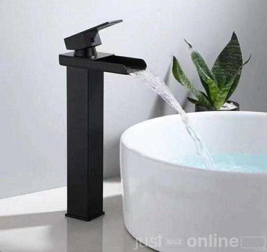 Canter top basin mixer available for sell