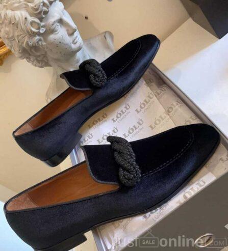 Penny loafers available in Ojo Alaba