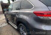 Toyota Highlander for sale in Surulere