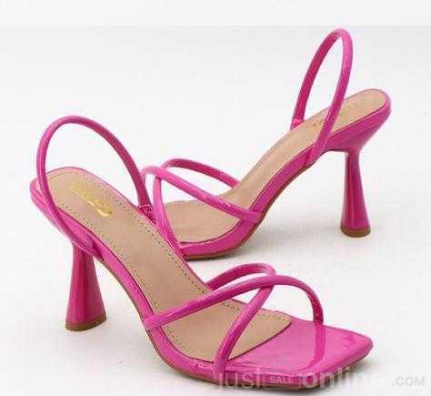 Wholesale of shoes in Balogun