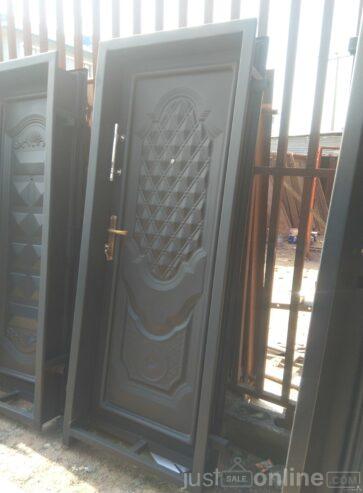 Padded door for sale in Ikorodu