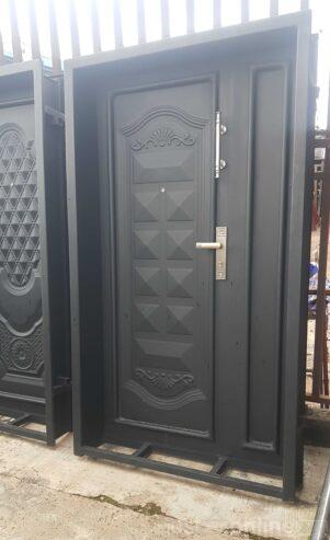 Padded door for sale in Ikorodu