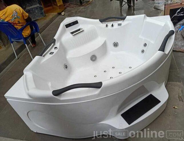 Jacuzzi bath tup for sale at coker