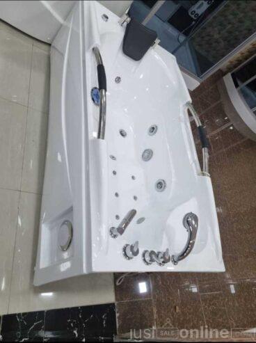 Executive single jacuzzi for sale at coker