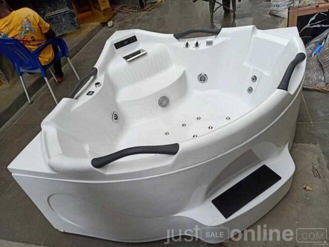 Jacuzzi bath tup for sale at coker