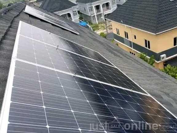 300watt solar panels installation