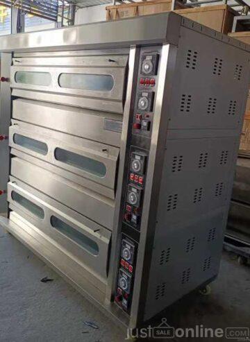 Four decks sixteen trays gas oven for sale at Alaba int