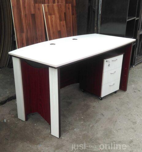 Executive Office Desks | For Sale in Mushin