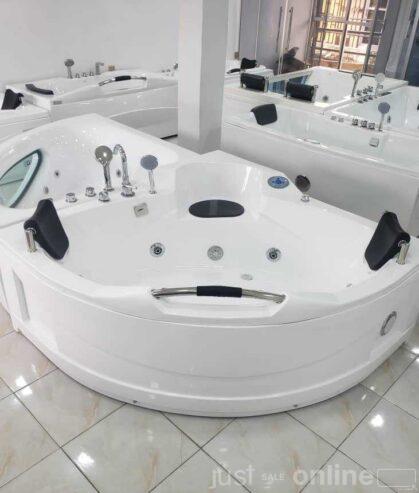 Jacuzzi bath for sale in Ikorodu