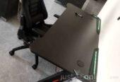 Gaming desk with lights for sale In Ojo Lagos