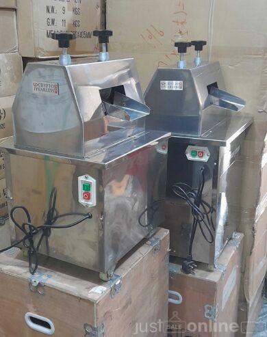 Automatic sugarcane juicer for sale in Ojo Alaba