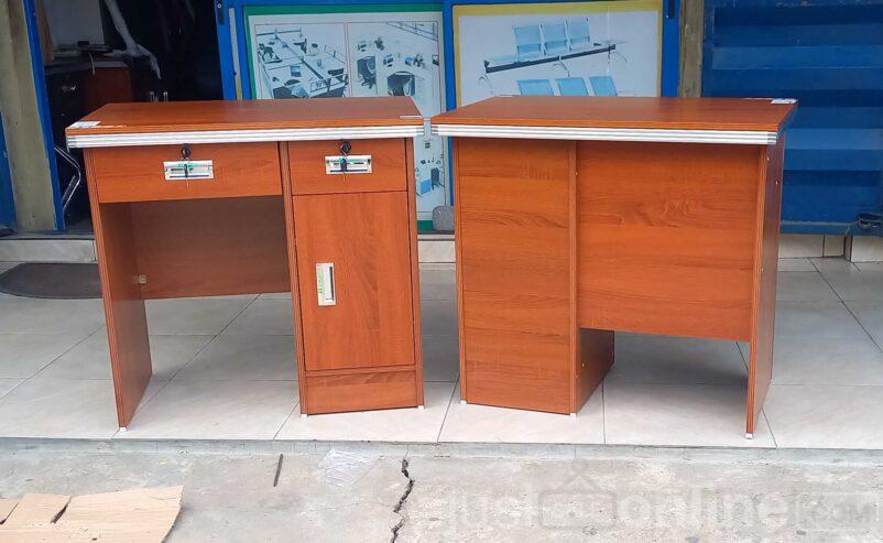 Cheap Office Chairs & Tables For Sale in Fadeyi – Lagos