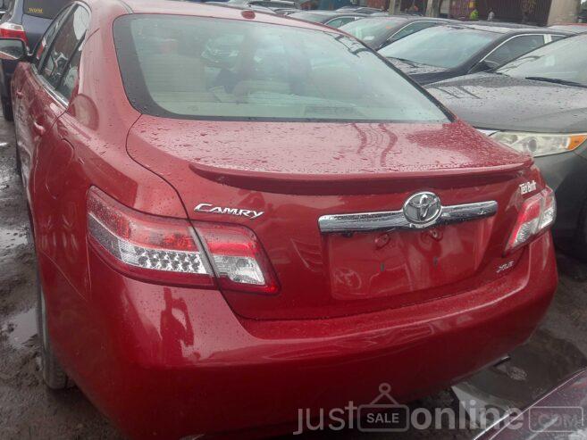 Toyota camry 2010