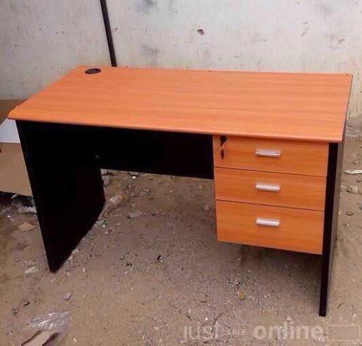 Office table for sale in mushin