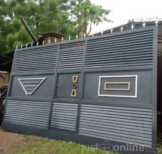 Executive Rolling gate for sale at Ikorodu