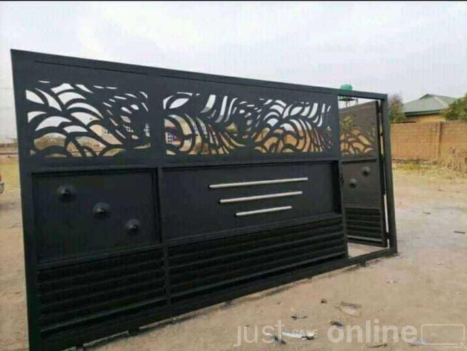 14th Rolling gate for sale at Ikorodu