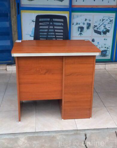 Cheap Office Chairs & Tables For Sale in Fadeyi – Lagos