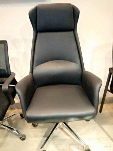 Executive Office chair for sale at mushin