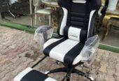 Gaming Chair For Sale in Ojo Lagos