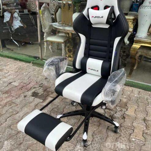 Gaming Chair For Sale in Ojo Lagos