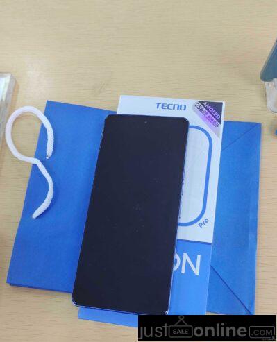 TECNO camon 20 for sale in ikeja