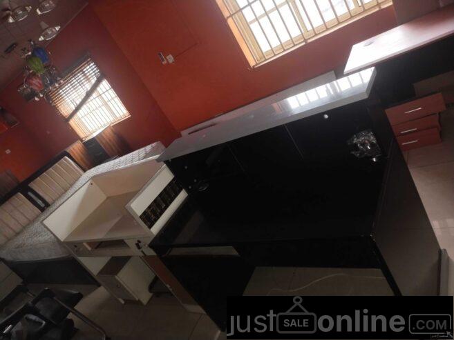 Complete office Sets for sale in ikorodu