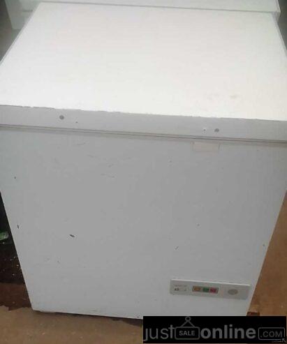 Porch Deep Freezer for sale in ikorodu