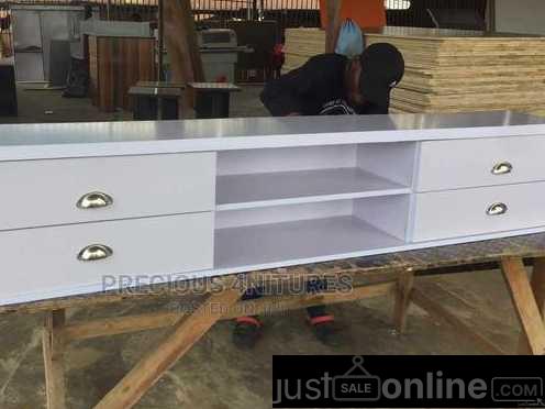 Tv Stand Console For Sale in Owerri