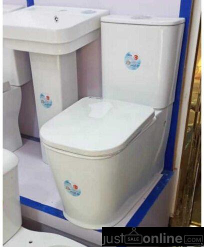 White WC 🚽luxury Smart Toilet For Sale In Orile Coker