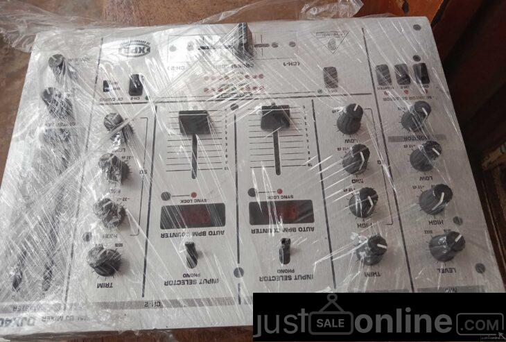 BEHRINGER DJX400 for sale in Ikorodu