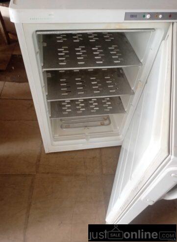 Thermocool Tabletop Fridge for sale in ikorodu