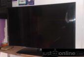 40 inches LG Smart TV for sale in ikorodu