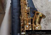 Yamaha alto saxophone with sport bag for sale at alaba