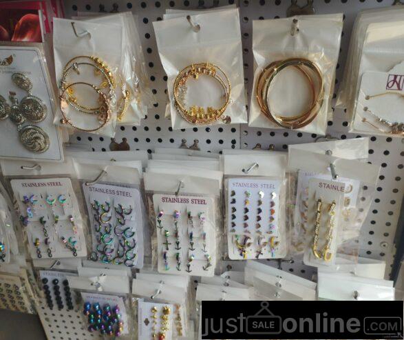 DS design jewelry,clip earrings,and chains – Lagos