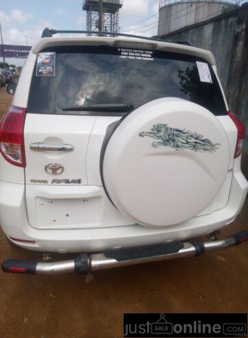 Toyota Raph4 for sale in Ikorodu