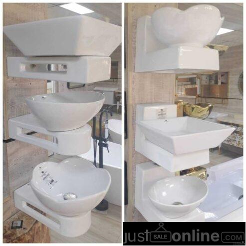 Wash hand basin for dinning in Orile