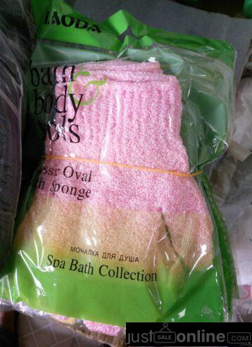 Clinic cotton pads for sale at tradefair market