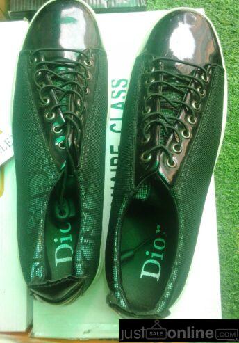 Dior shoes for sale at trade Fair