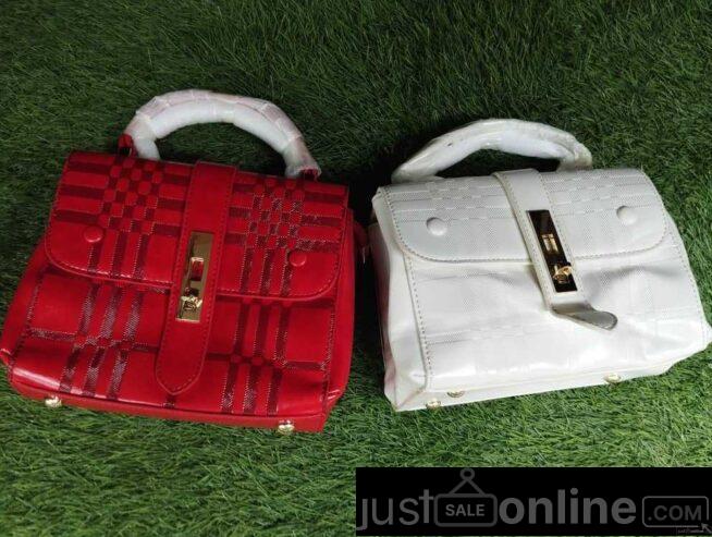 Best quality stock handbag for sale at tradefair market