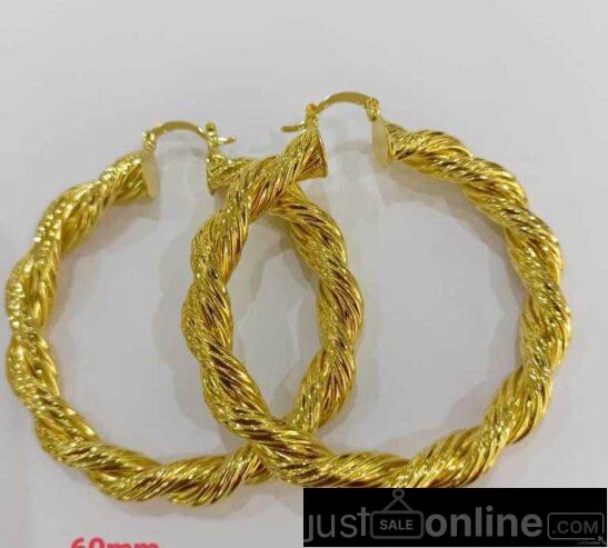 Good and quality earring and pendant -Tradefair