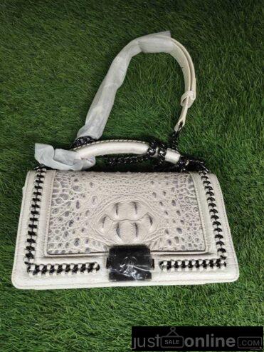 Best quality stock handbag for sale at tradefair market