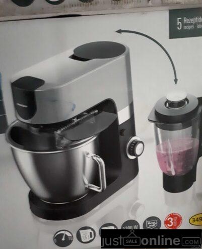 Mixer and blender for sale at trade fair market