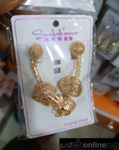 Sunbelle ear ring for sale at trade fair market